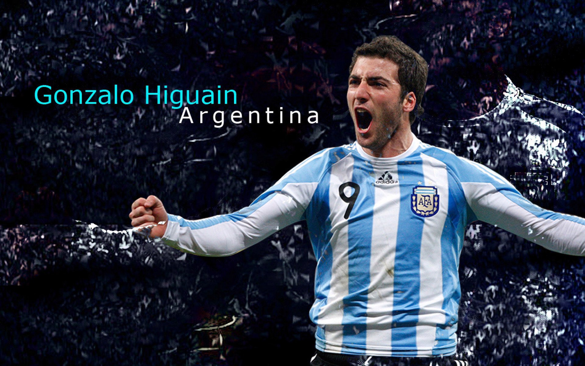 米兰平台-武汉三镇酝酿大动作！李圣龙冯劲或加盟，邓卓翔的野心藏不住了！