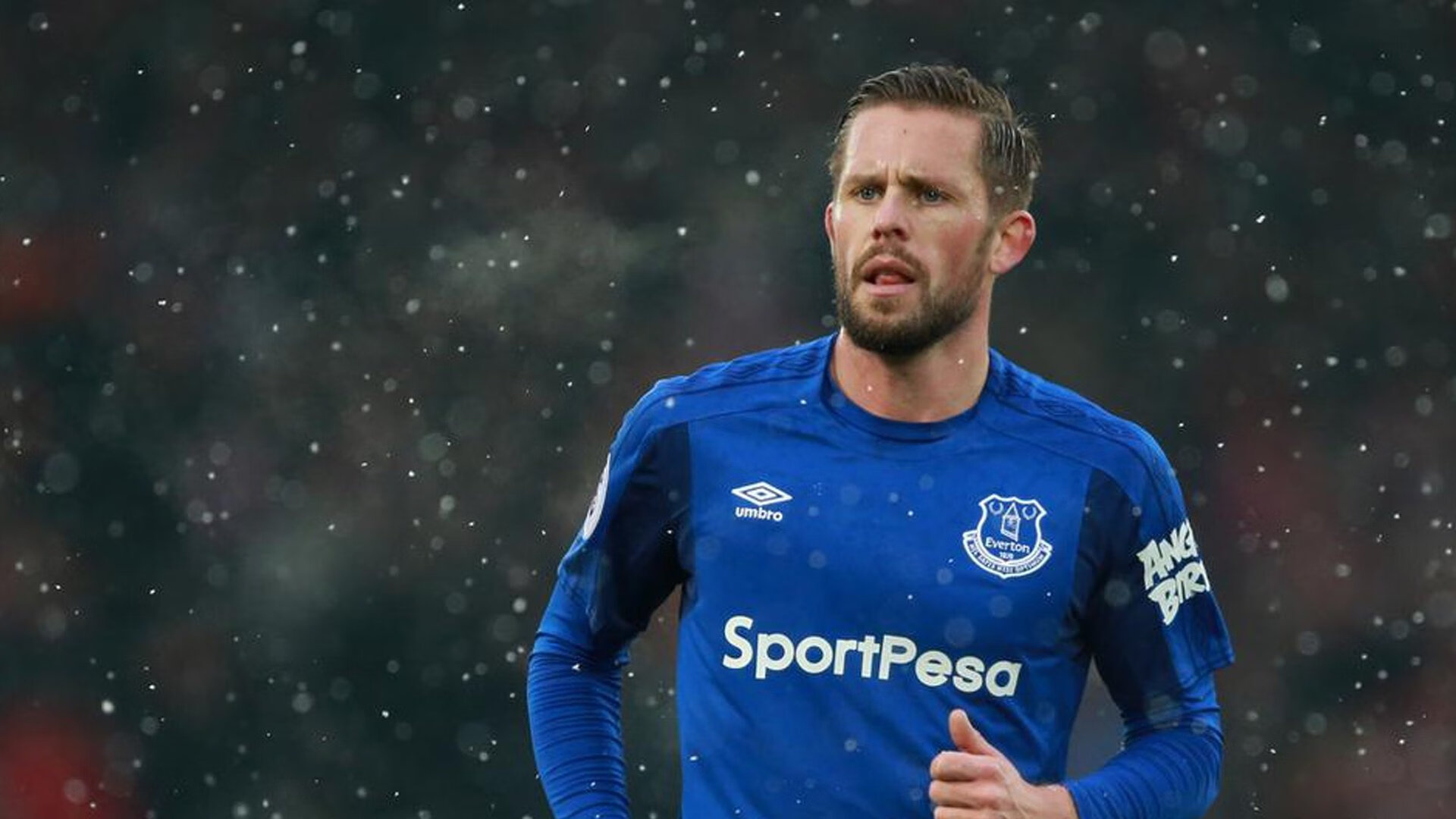 米兰体育官网-世界杯赛场医护支持体系揭秘，世界卫生组织医护比